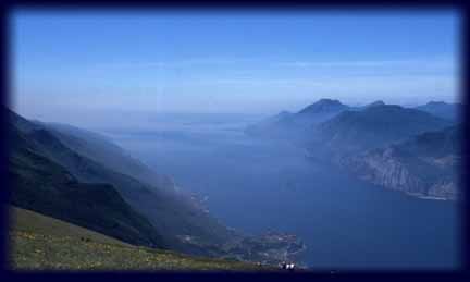 morgens über dem Gardasee